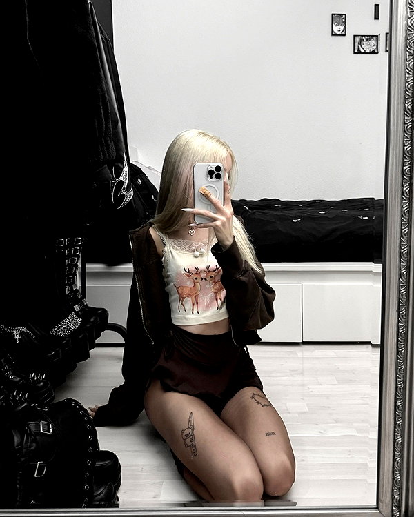 _lia.moon archive image