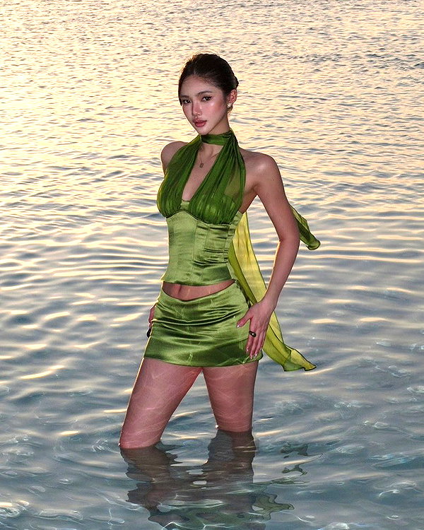fair_mua instagram image archive image