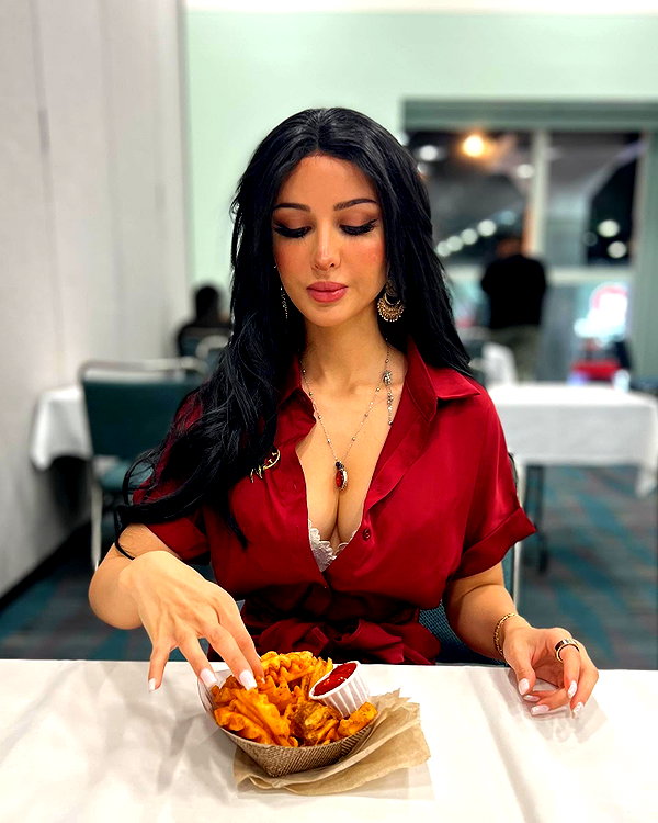 sssniperwolf instagram image archive image