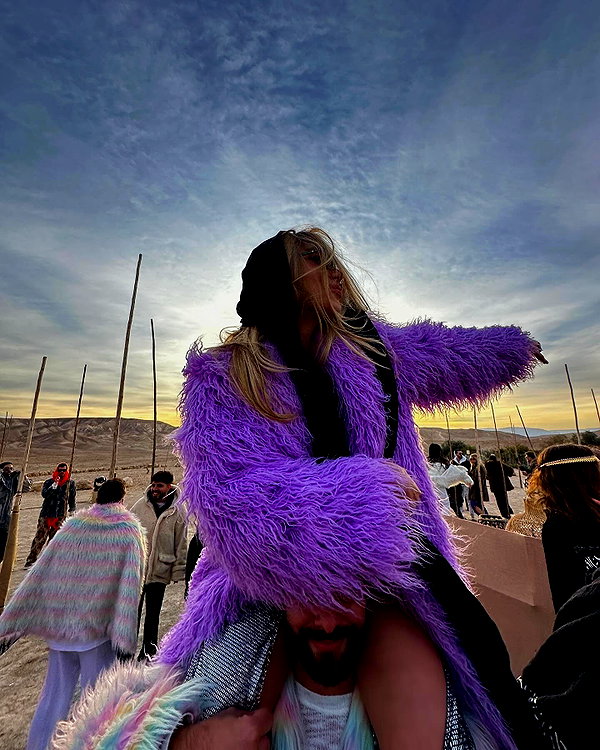 maya.keyy instagram image archive image