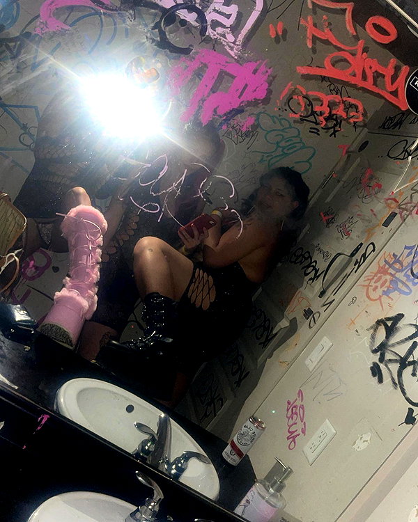 puppyknucklesxx instagram image archive image