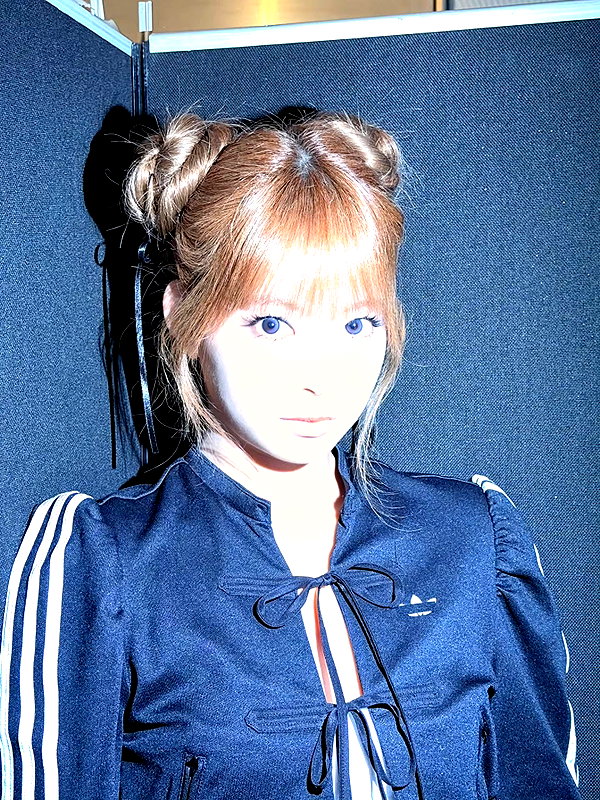hhh.e_c.v instagram image archive image