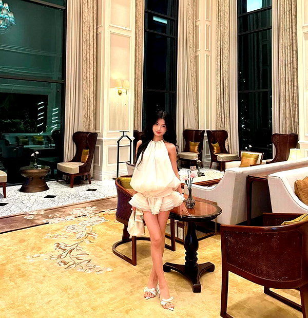 lyhythuedoxinh instagram image archive image