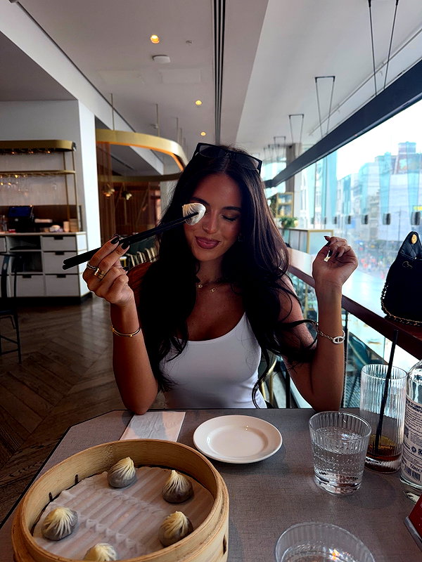 zoeliss instagram image archive image