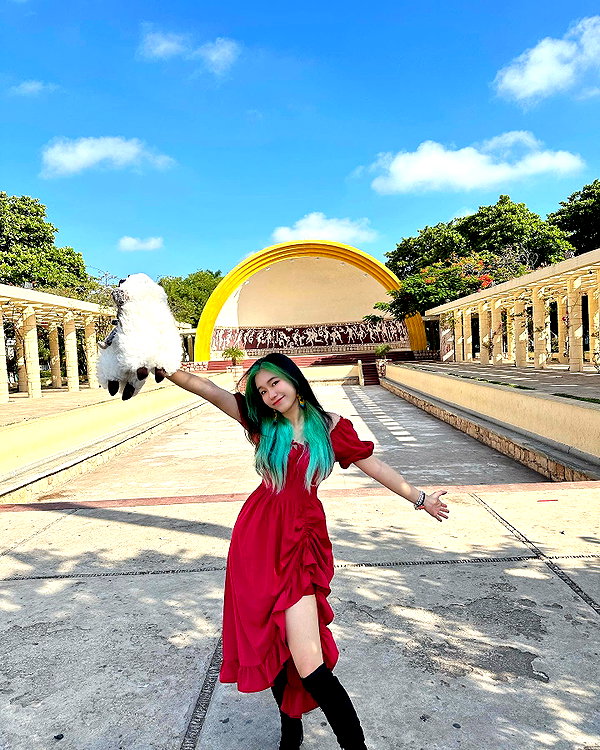 shulunc instagram image archive image