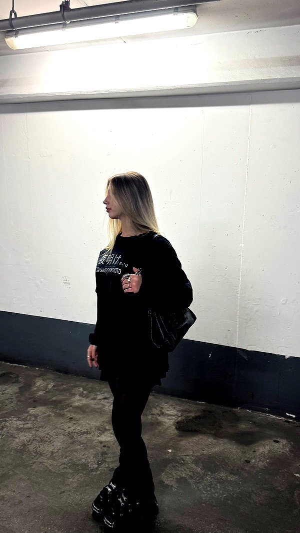 shay_livni instagram image archive image