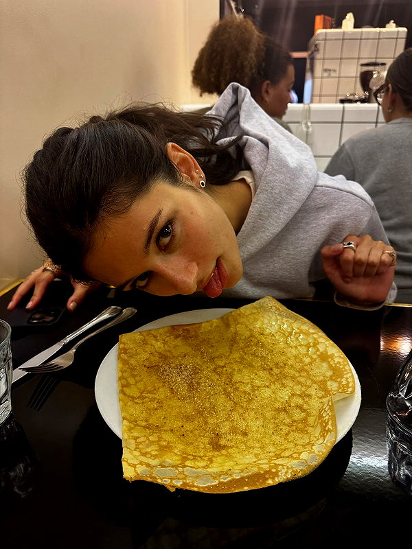 reneeebeller instagram image archive image