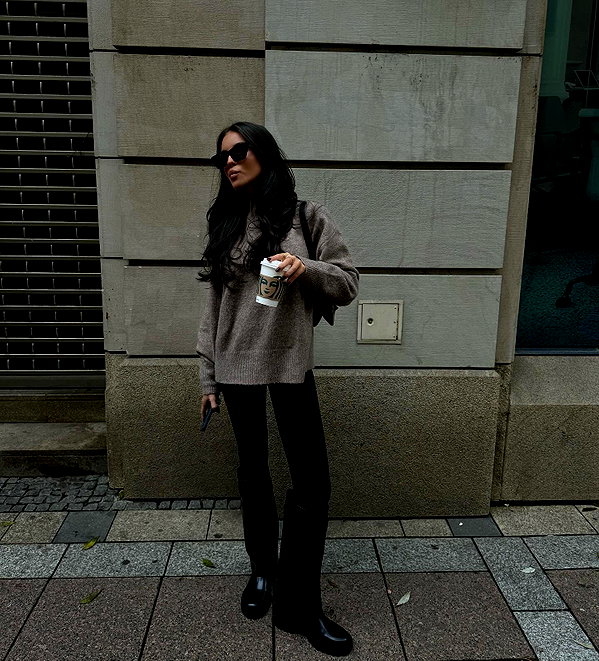 zoeliss instagram image archive image