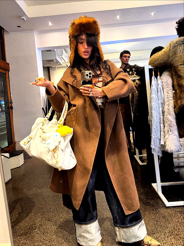 ellachristo instagram image archive image