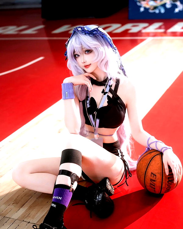 gallery_cosplayer instagram image archive image