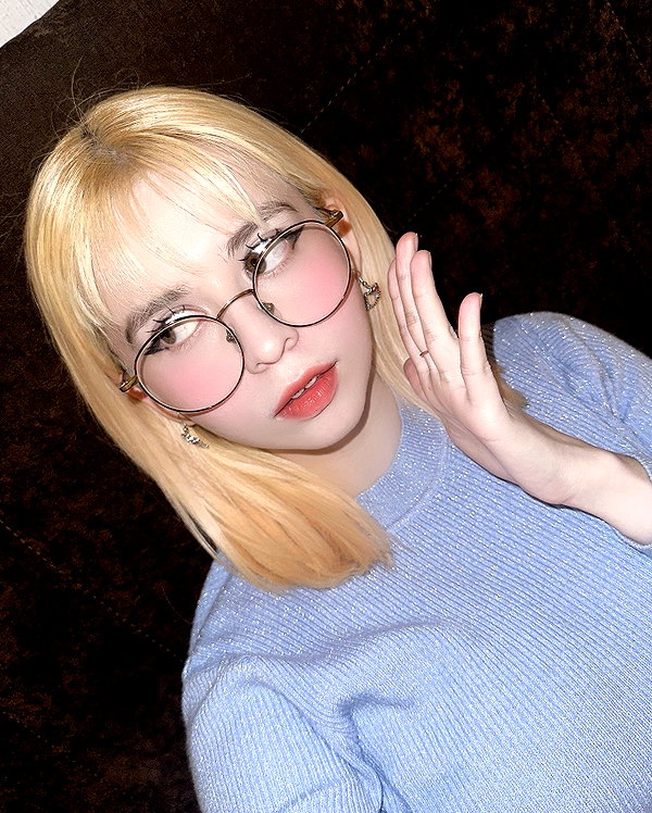 luly1980s instagram image archive image