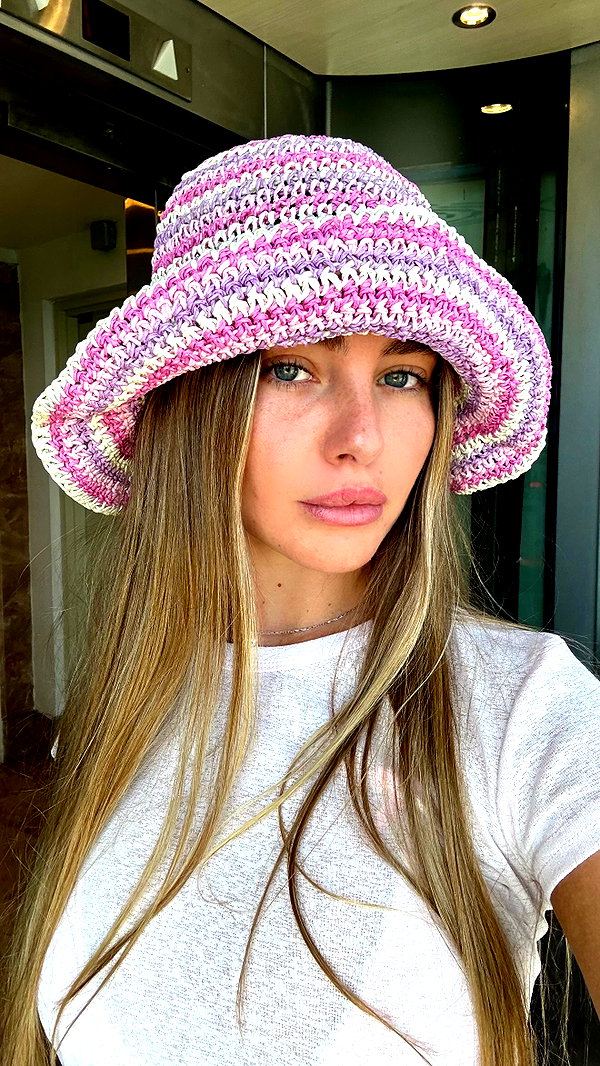 daniella_zeldis instagram image archive image