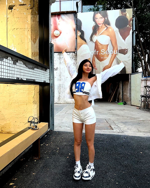 ll.lu1s instagram image archive image