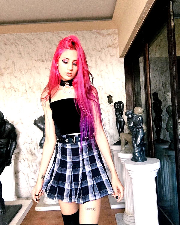 jadelaverne instagram image archive image