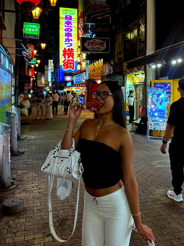 mika.ramosss instagram image archive image