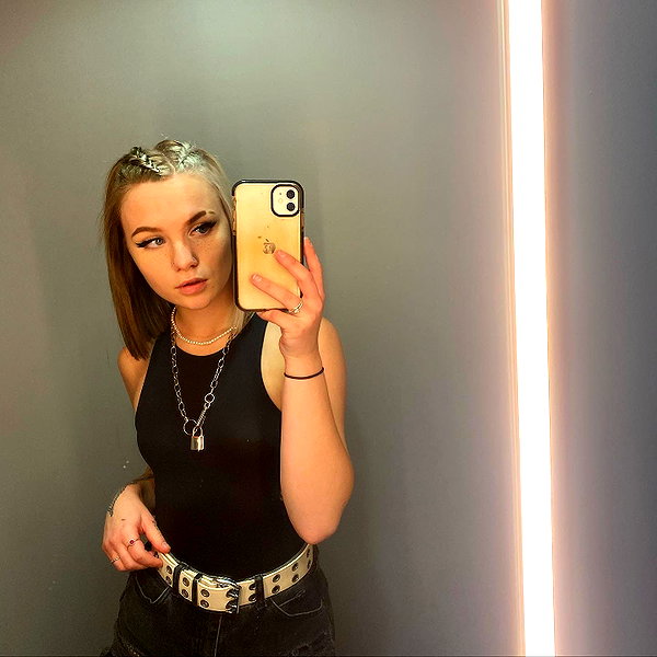 charley.chambers instagram image archive image