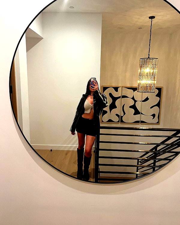 staskaranikolaou instagram image archive image