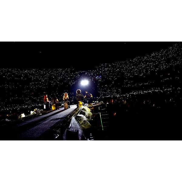 shakira instagram image archive image