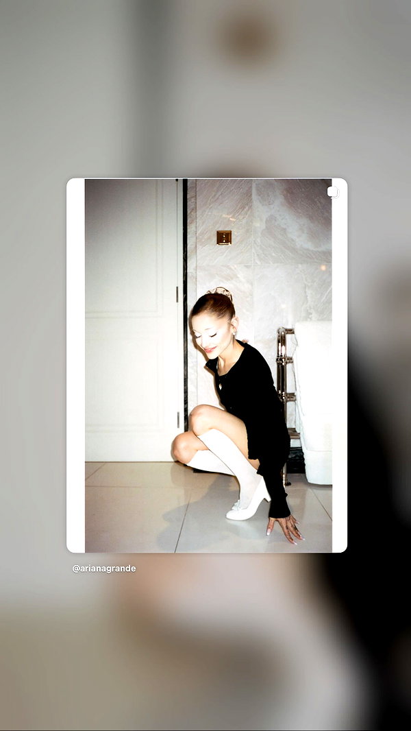 arianagrande instagram image archive image