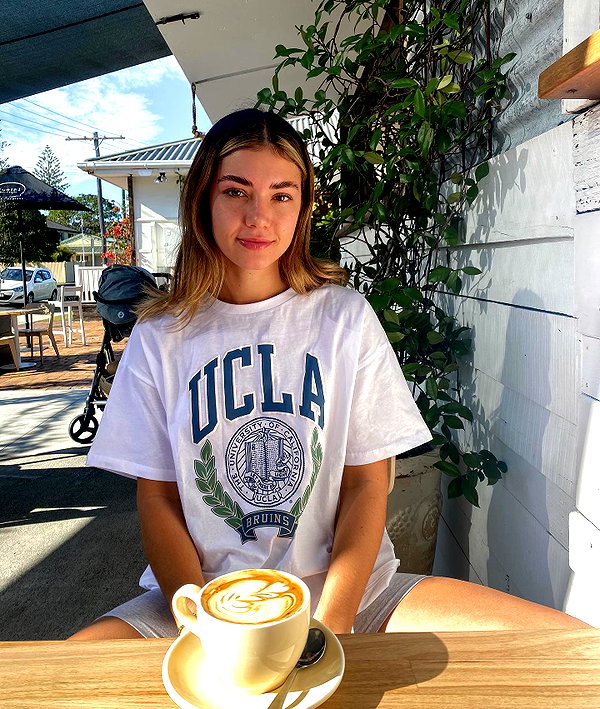 dekota_thompson instagram image archive image