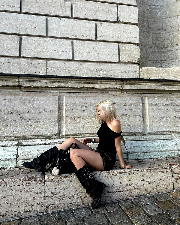 girlcalledluca instagram image archive image