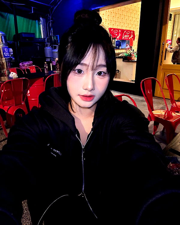 lai_931201 instagram image archive image