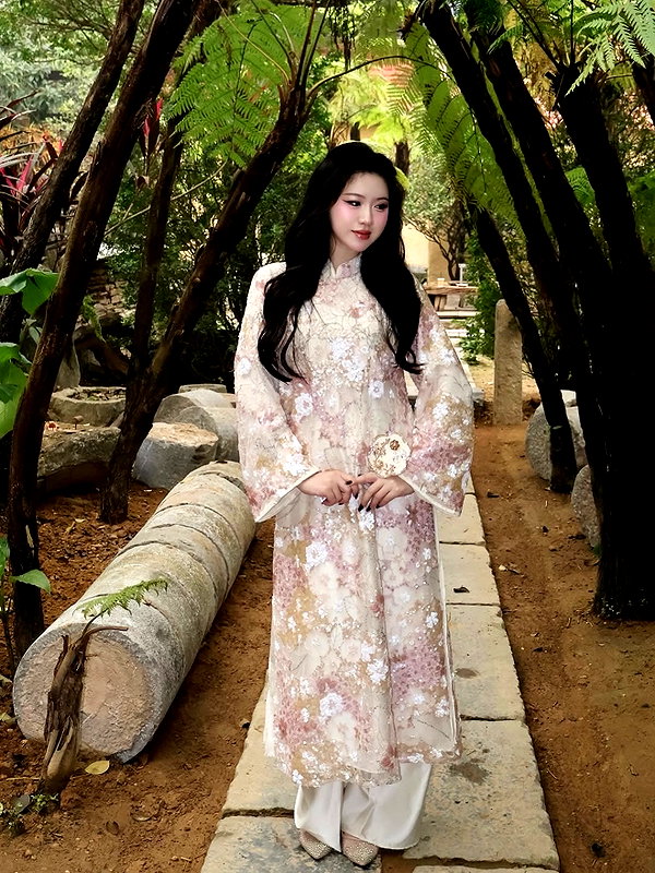 lyhythuedoxinh instagram image archive image