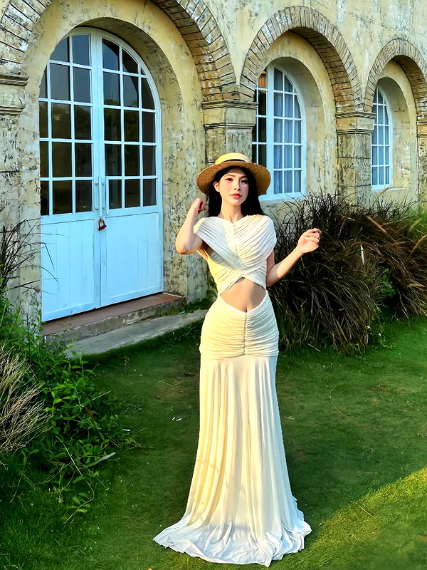 lyhythuedoxinh instagram image archive image