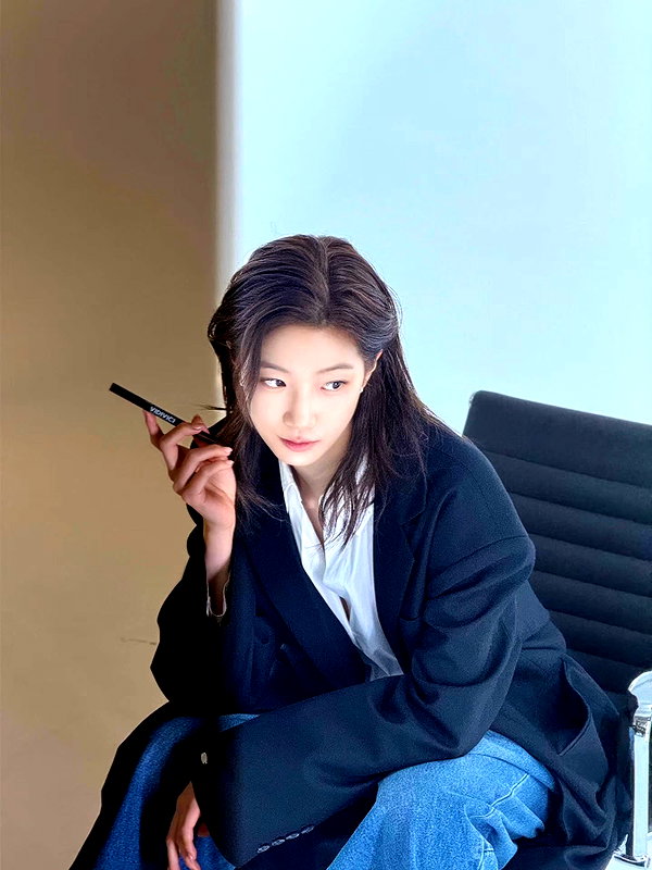 zuhazana instagram image archive image
