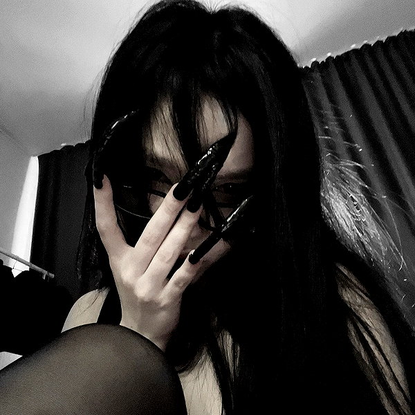 glowmoonshorty instagram image archive image