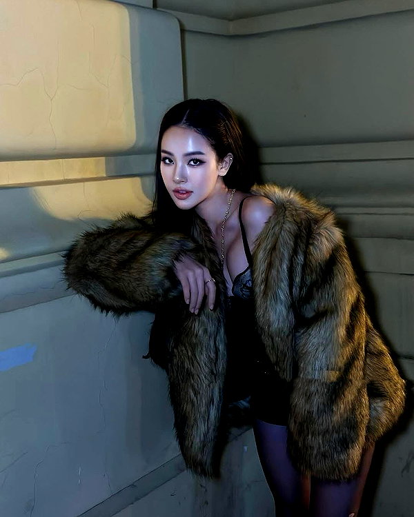 lyhythuedoxinh instagram image archive image