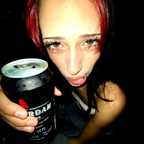 leyla.annemarie instagram image archive image