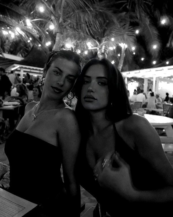 staskaranikolaou instagram image archive image