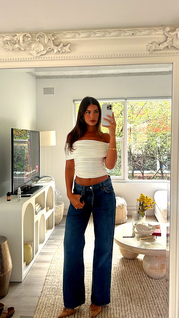 dekota_thompson instagram image archive image