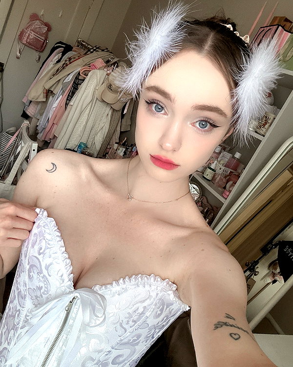 1uvgabi instagram image archive image