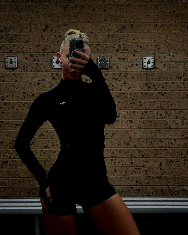 allygravemade instagram image archive image