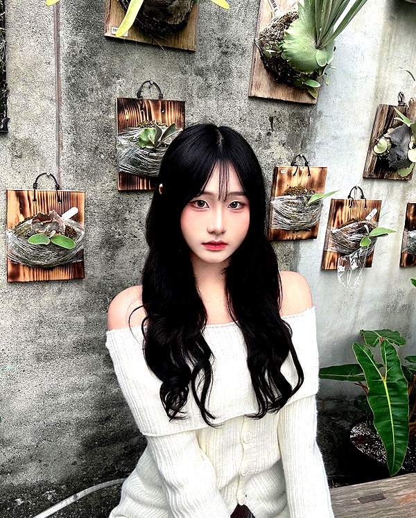 lai_931201 instagram image archive image