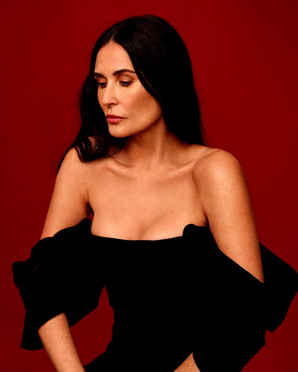 demimoore instagram image archive image