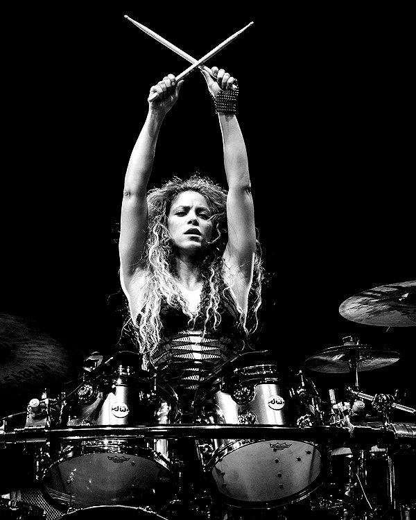 shakira instagram image archive image