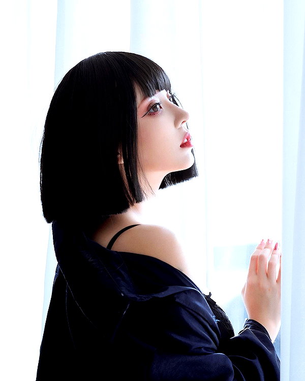 Archived image from @takomayuyi on Instagram