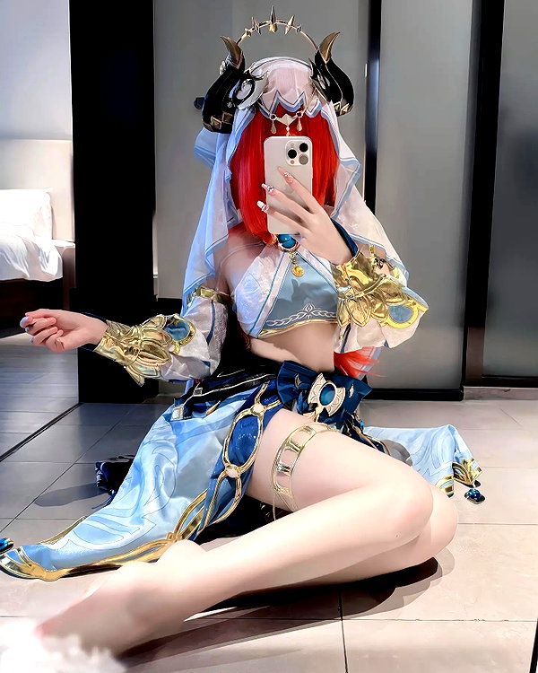 gallery_cosplayer instagram image archive image