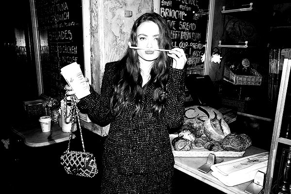 sadiesink_ instagram image archive image
