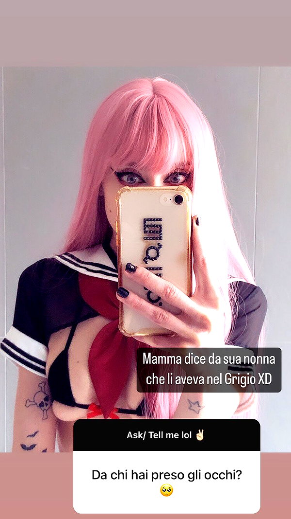 roxiechelon2 instagram image archive image