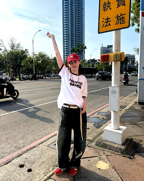 badthingalwaysg instagram image archive image