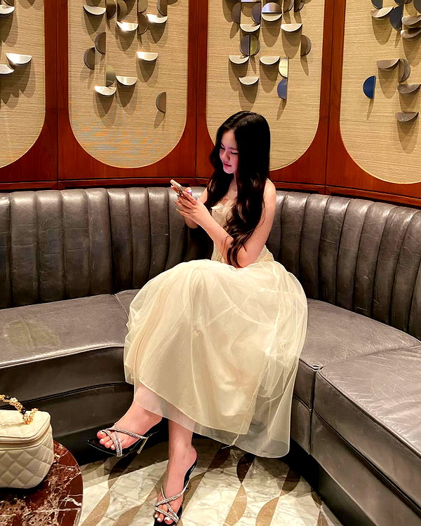 lyhythuedoxinh instagram image archive image