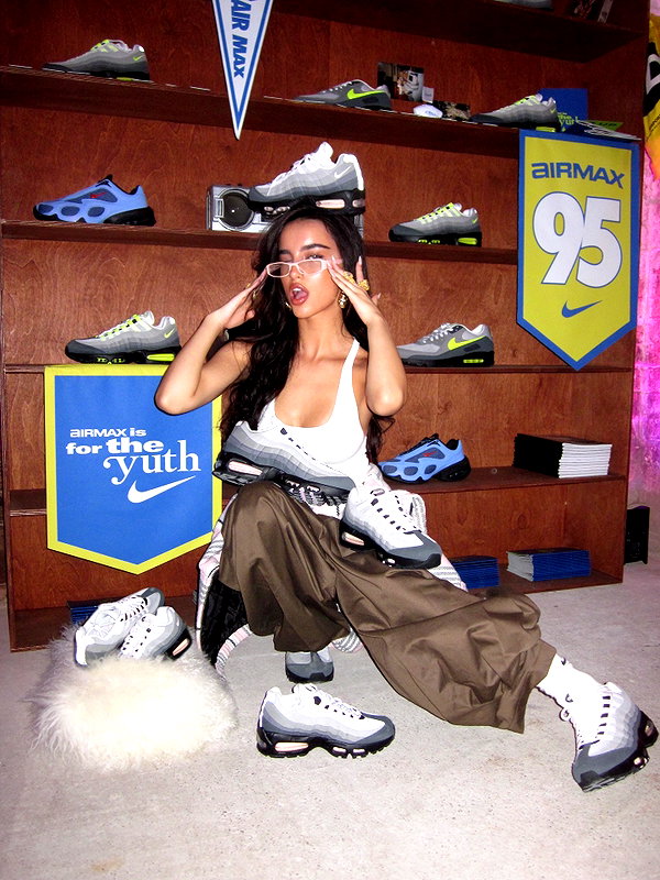 ellachristo instagram image archive image