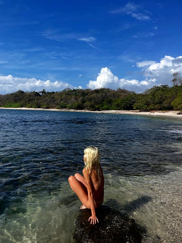 elia.shinar instagram image archive image