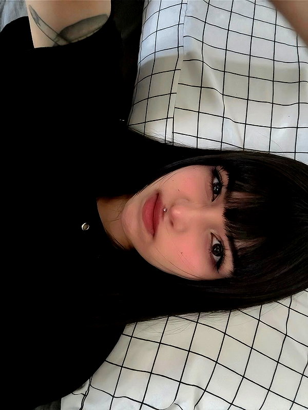 connie.01j instagram image archive image