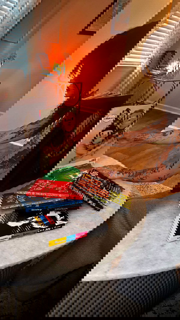 zommmbri zommmbri archive image