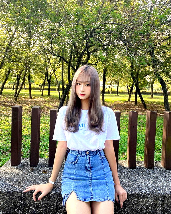 lai_931201 instagram image archive image
